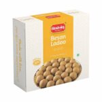 BESAN-LADU-CHITALE-BANDHU-MITHAIWALE